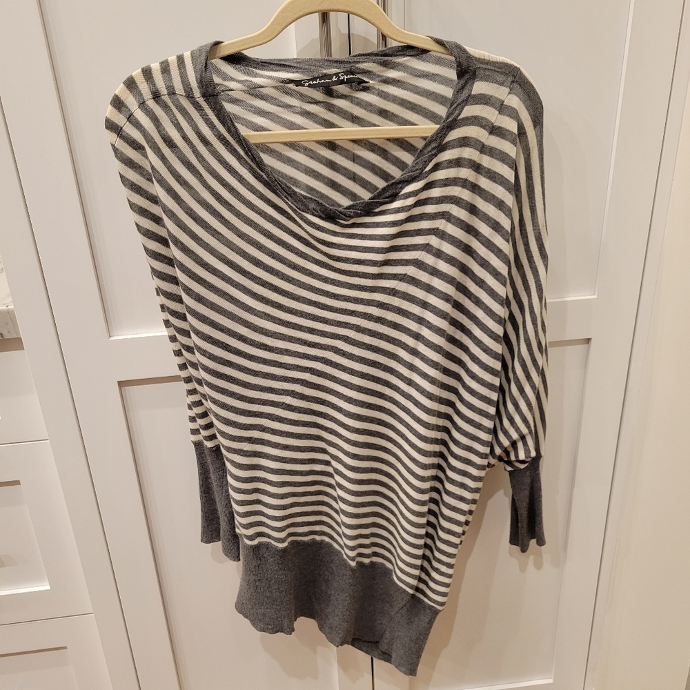 Graham and Spencer cashmere  sweater size S